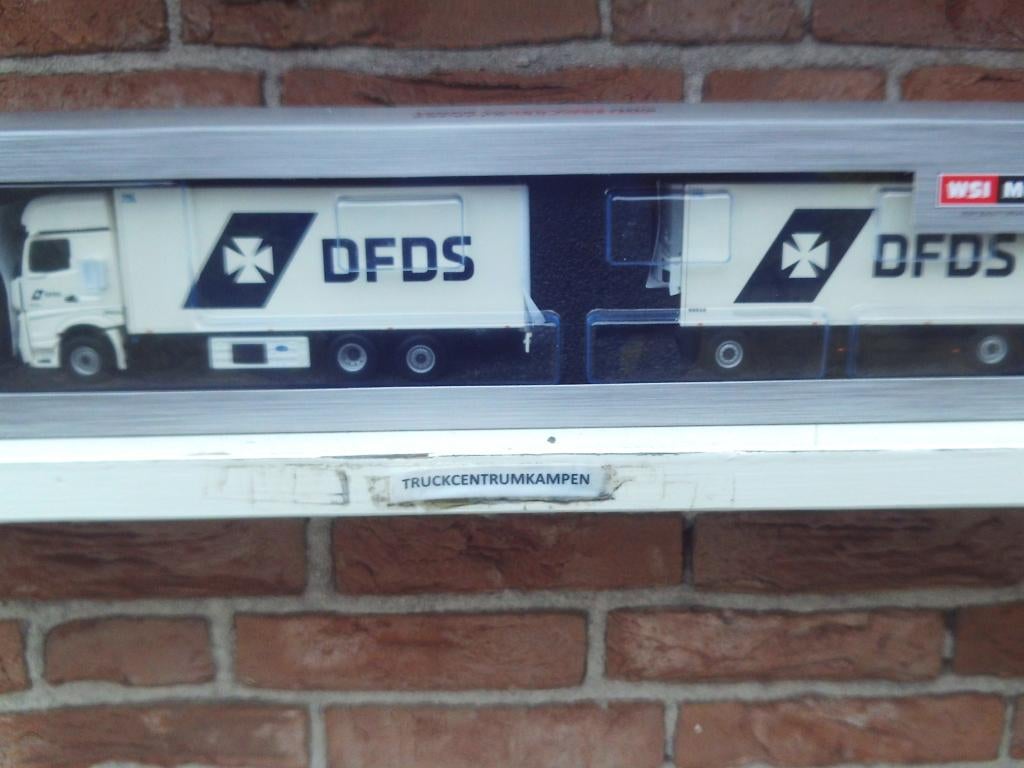 WSI  Mercedes  Benz  Actros  MP5  van  D.F.D.S., Ophalen of Verzenden, Nieuw, Bus of Vrachtwagen, Wsi