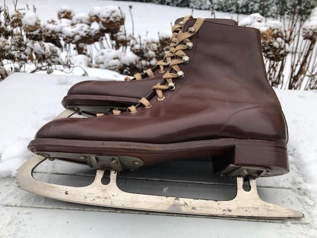 Genomineerde Laura heeft downsyndroom en schaatst op hoog niveau: 'Ik ga van tsjak, tsjak, tsjak' - Studio Alphen