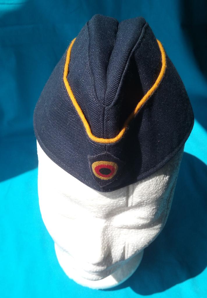 DUITS MILITAIR LEGER BUNDESWEHR LUCHMACHT SCHUITJE PET, Verzenden, Luchtmacht, Duitsland