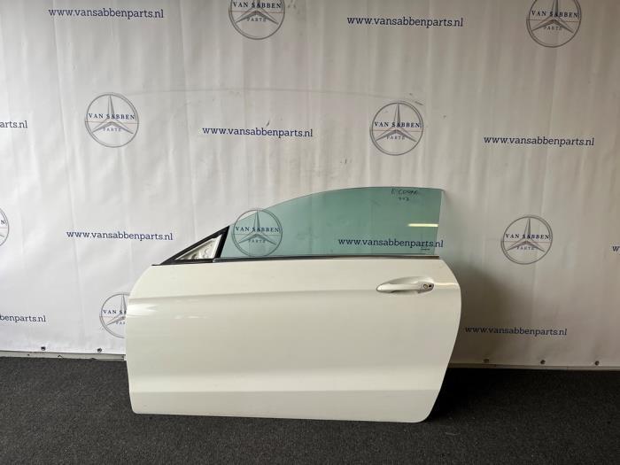 Portier 2Deurs links van een Mercedes E-Klasse (799), Gebruikt, -, Deur, -