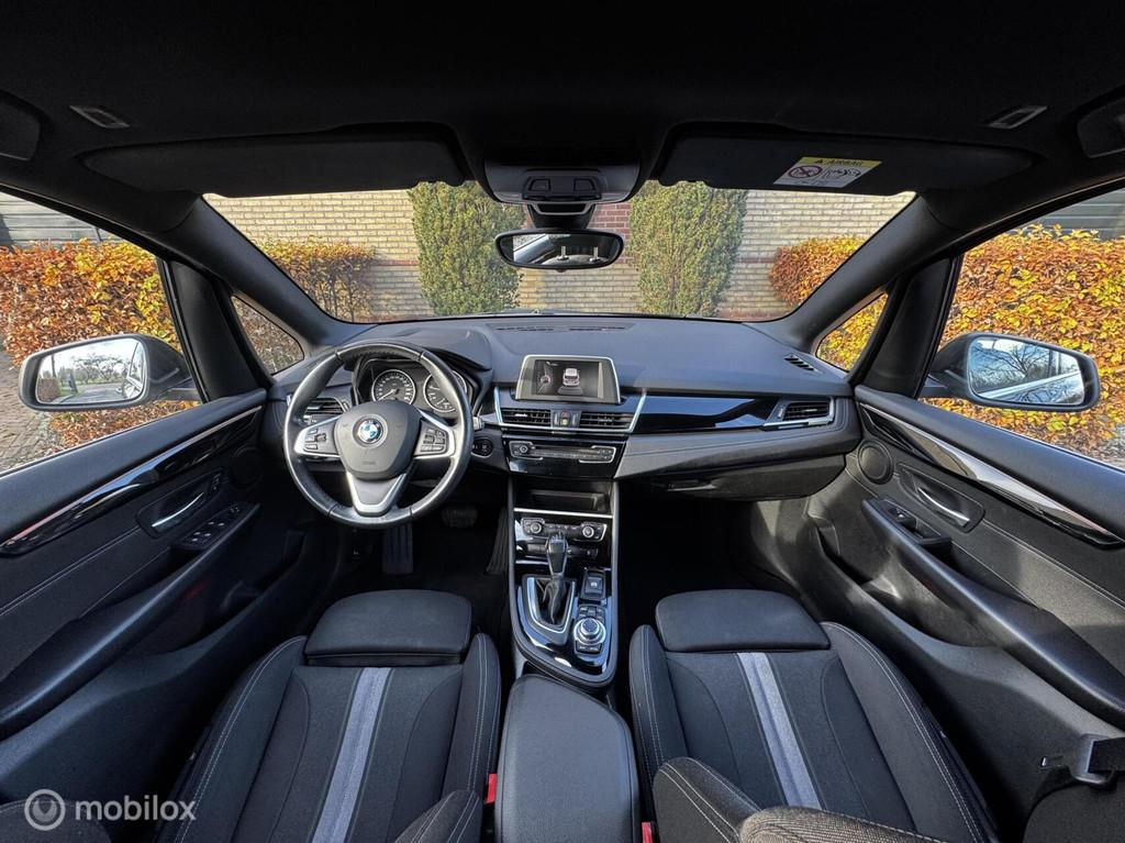 BMW 2-serie Active Tourer 218i Sport AUT. 1e Eig*Dealer.O.H*, 65 €/maand, 136 pk, Gebruikt, Euro 6