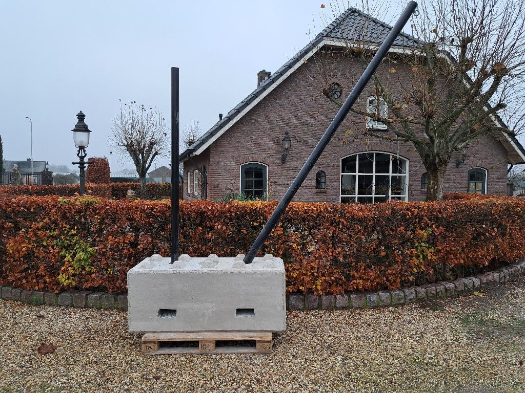 ballastblok 150 x 60 x 60 cm  vlaggenstokhouder/ luifelbuis, Eén persoon
