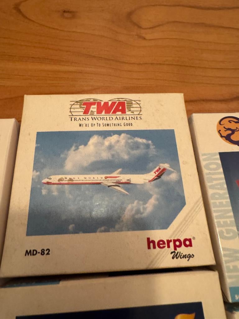 TWA - MD-82 - Herpa Wings, Verzenden, Zo goed als nieuw, 1:200 of kleiner, Overige merken