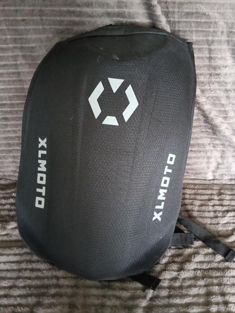Motorrugzak xlmoto, Ophalen, Zo goed als nieuw