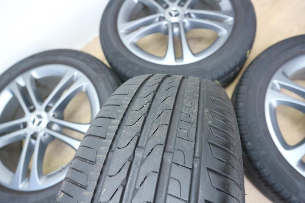 17 inch Mercedes A- B- CLA klasse velgen + zomerbanden 5x112, Gebruikt, Banden en Velgen, 17 inch, Nvt