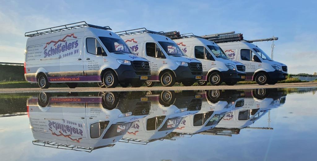 Schiffelers & zonen B.V. Kunststof Ramen en Deuren, Diensten en Vakmensen, Zonweringinstallateurs, Garantie, Terrasoverkappingen