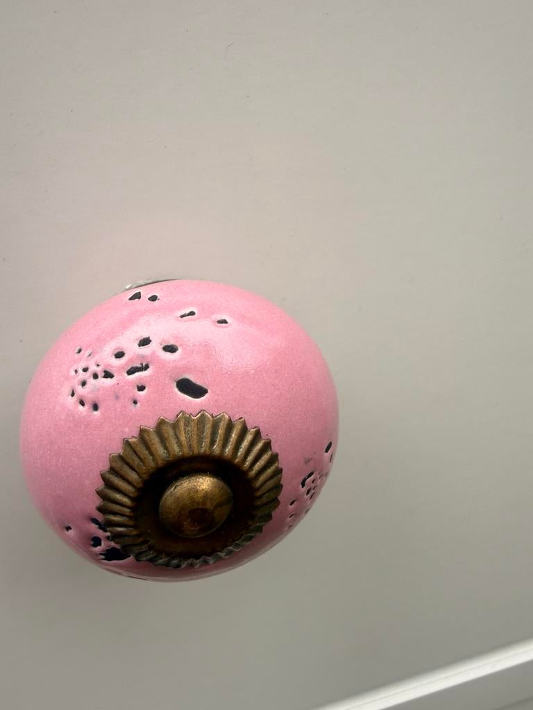 12 porseleinen knoppen., Ophalen, Zo goed als nieuw