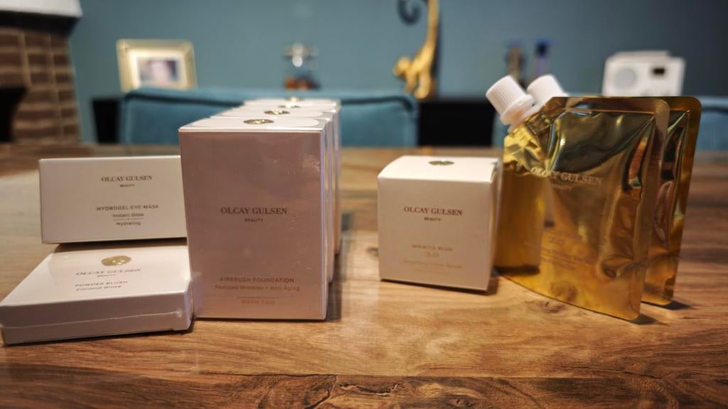 Olcay Gulsen artikelen, Ophalen, Nieuw, Gehele gezicht