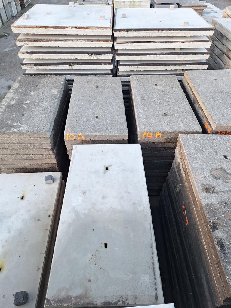 Gebruikte betonplaten.  2x1. 10cm. B keuze. Gratis bezorgd!, Tuin en Terras, Tegels en Klinkers, Gebruikt, Overige typen, Beton