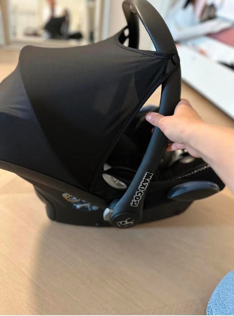 Maxi cosi, Ophalen, Zo goed als nieuw, 30 cm of meer