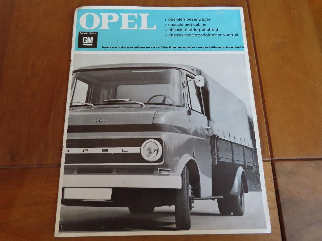 Grootformaat folder Opel Blitz bestelwagen, Boeken, Gelezen, Opel, Opel, Ophalen of Verzenden