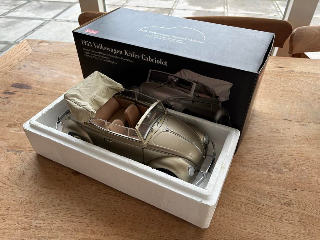 Sun Star 1:12 Volkswagen Kever Cabriolet sunstar kafer, Hobby en Vrije tijd, Modelauto's | 1:5 tot 1:12, Zo goed als nieuw, Auto