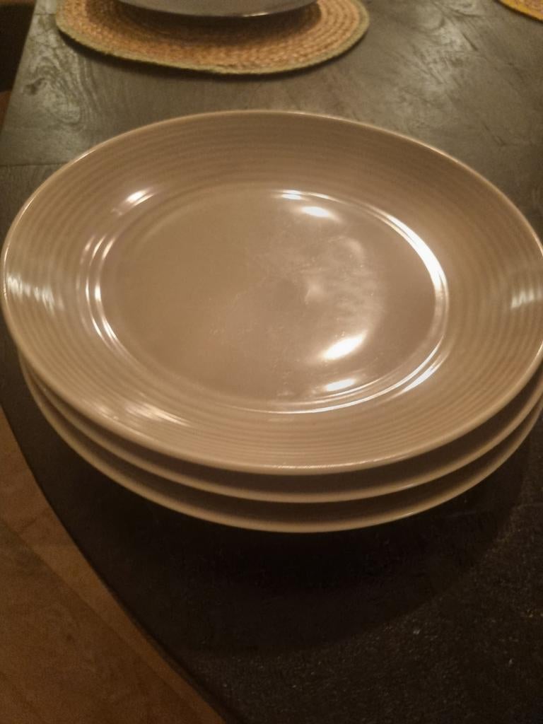 Gordon Ramsay Maze Borden - Royal Doulton, Huis en Inrichting, Keuken | Servies, Zo goed als nieuw, Bord(en), Effen, Aardewerk