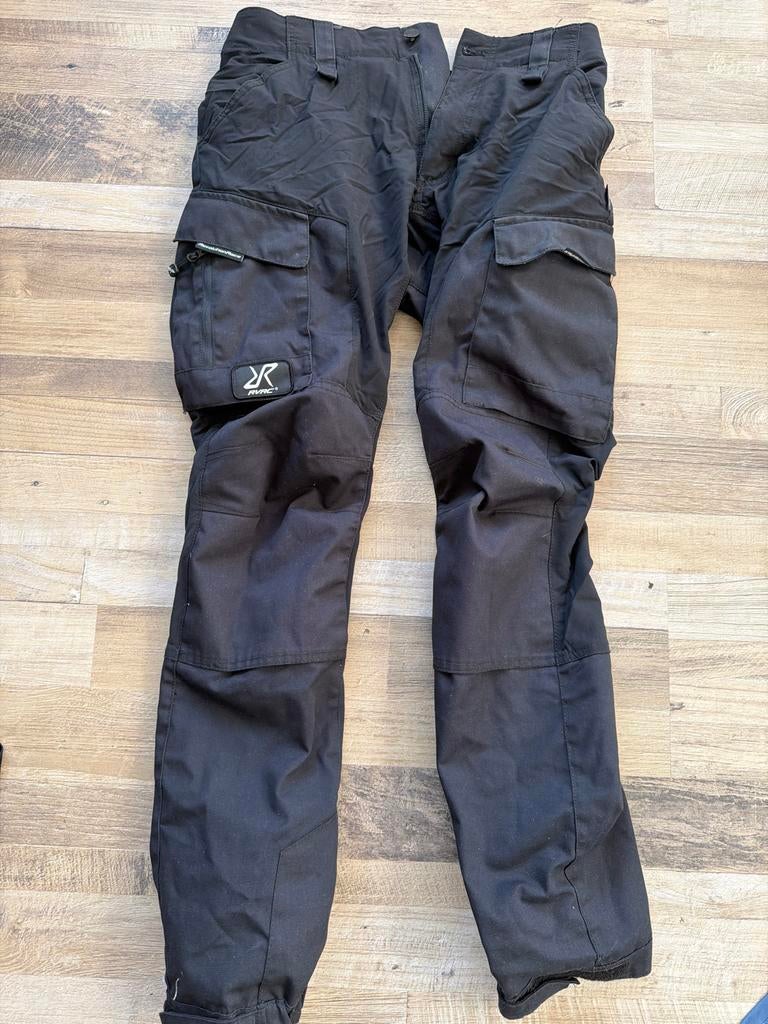 Rvrc broek, Ophalen, Zo goed als nieuw, Maat 46 (S) of kleiner, Zwart