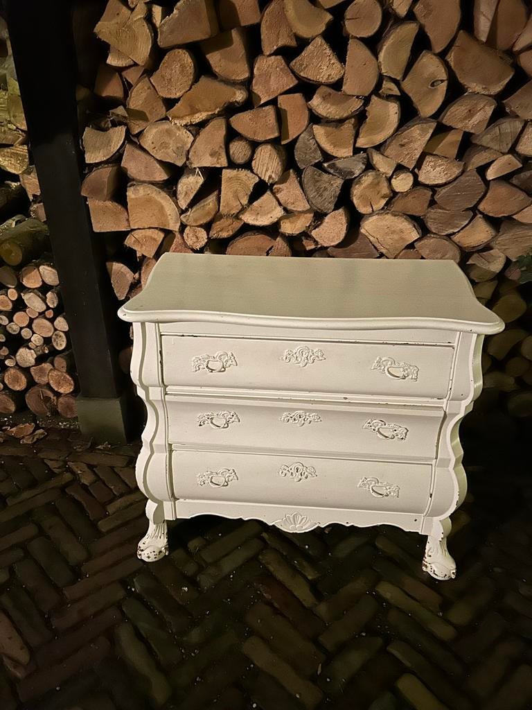 Klein buikkastje, wit, 70x70x40 cm, Huis en Inrichting, Ophalen, Gebruikt, 50 tot 100 cm, 3 of 4 laden