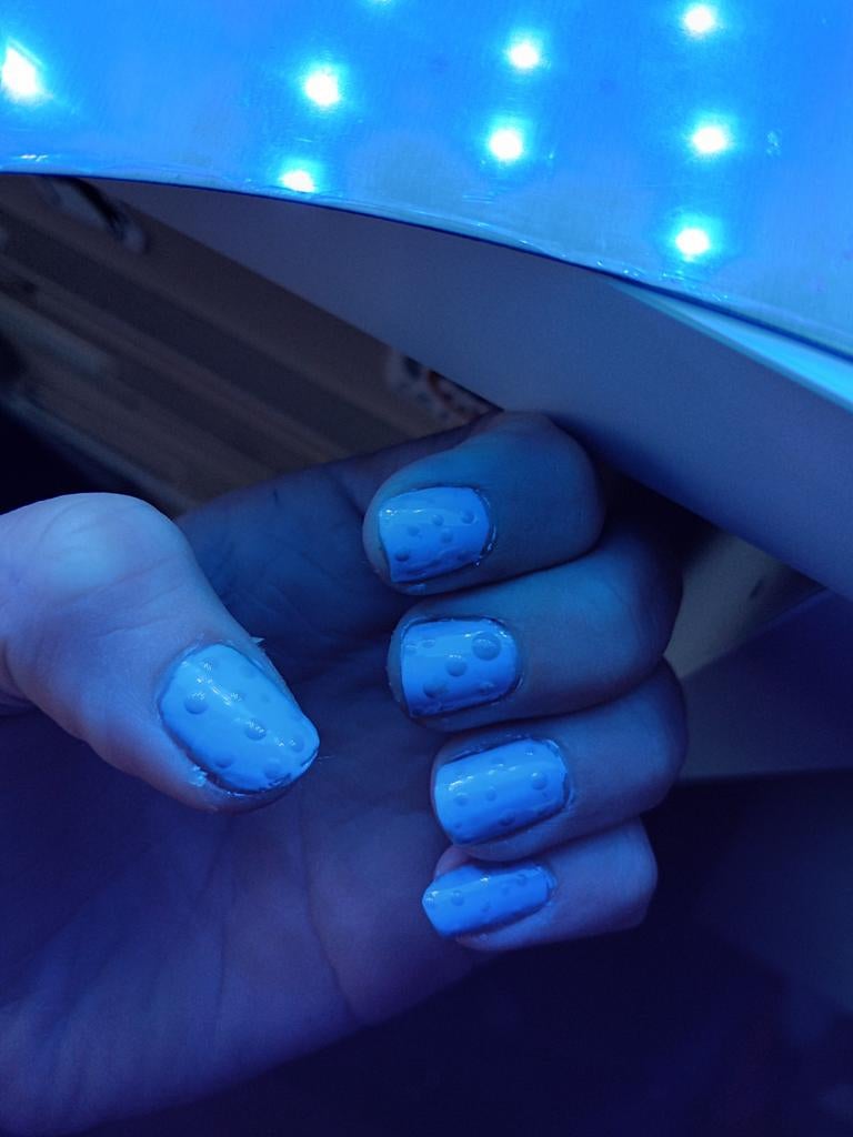 Nagels laten doen, Ophalen of Verzenden