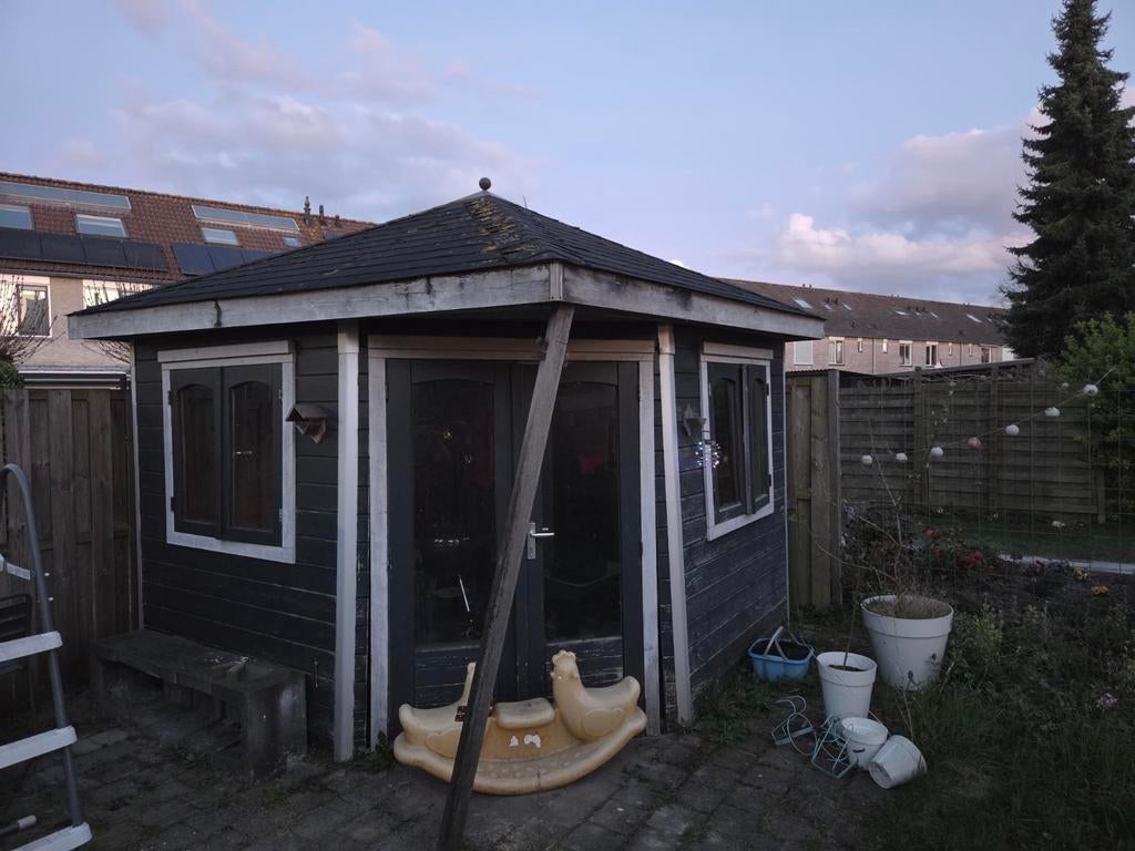 Zeshoekige houten schuur, Ophalen, Gebruikt, Schuur, Zonder ramen