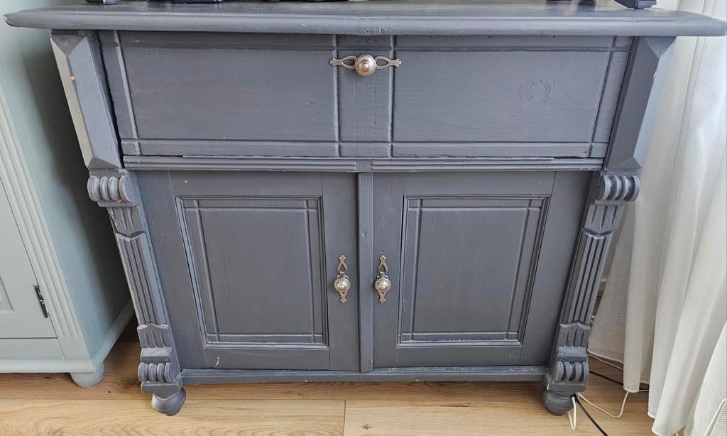 Mooi oud grenen kastje met opklapbaar blad, Huis en Inrichting, Ophalen, Gebruikt, Met deur(en), 50 tot 100 cm