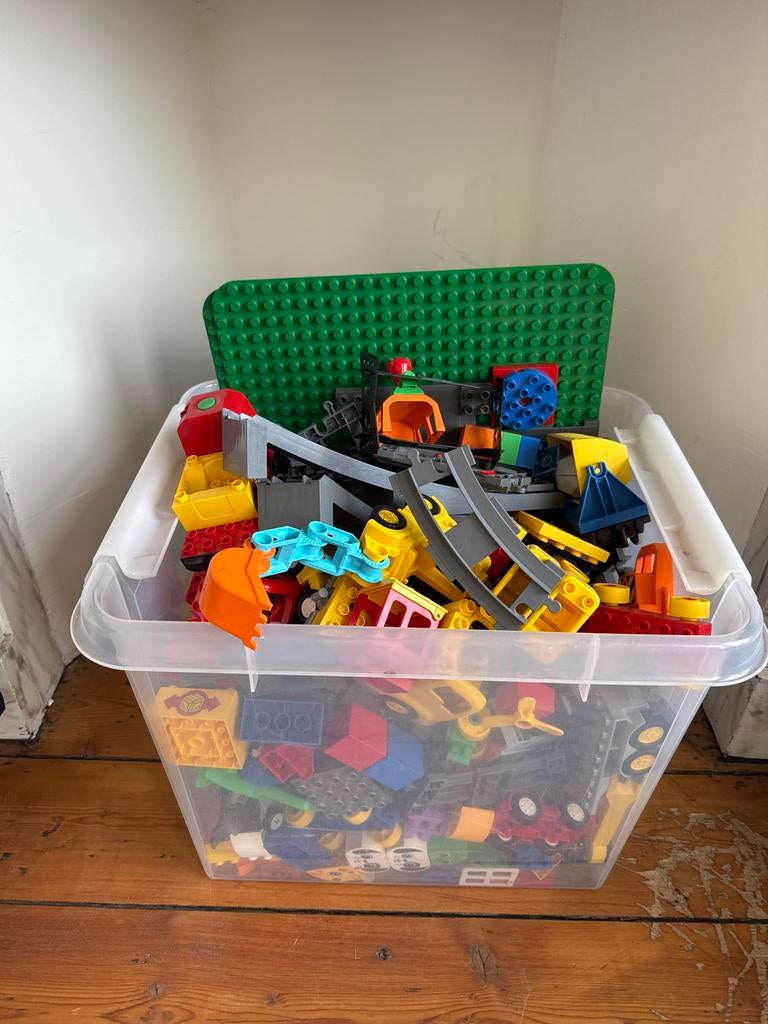 Grote bak Duplo met trein en spoor, Ophalen, Gebruikt, Inclusief extra onderdelen, Duplo