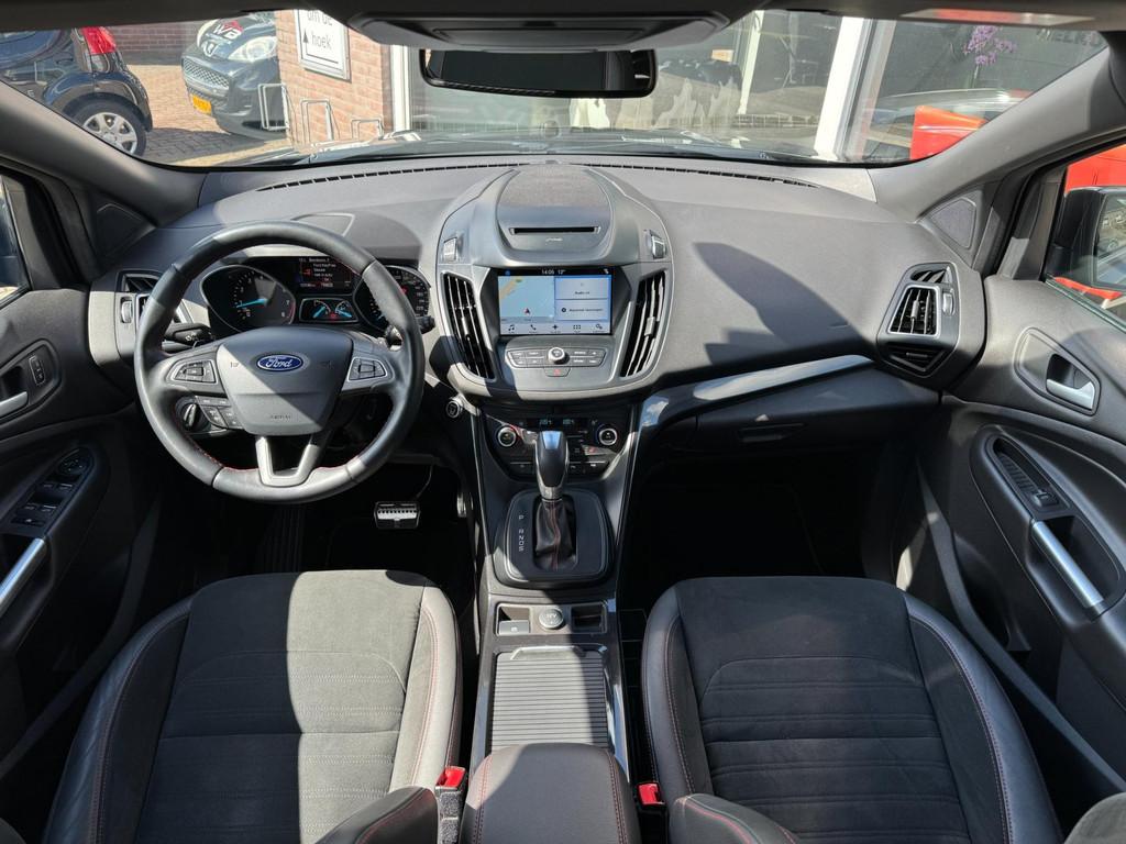 Ford Kuga 1.5 St Line I Trekhaak I Camera I Leder I Navi, Automaat, Euro 6, 4 cilinders, 1850 kg