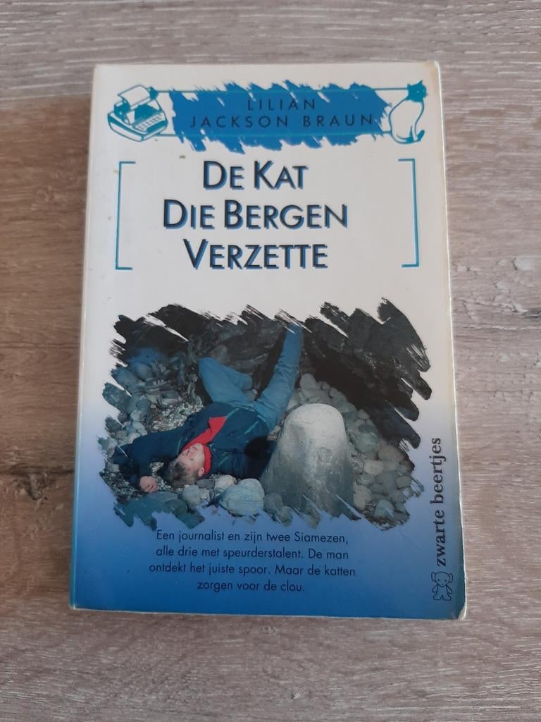 De Kat Die Bergen Verzette - Lilian Jackson Braun, Boeken, Ophalen of Verzenden, Gelezen, Lilian Jackson Braun