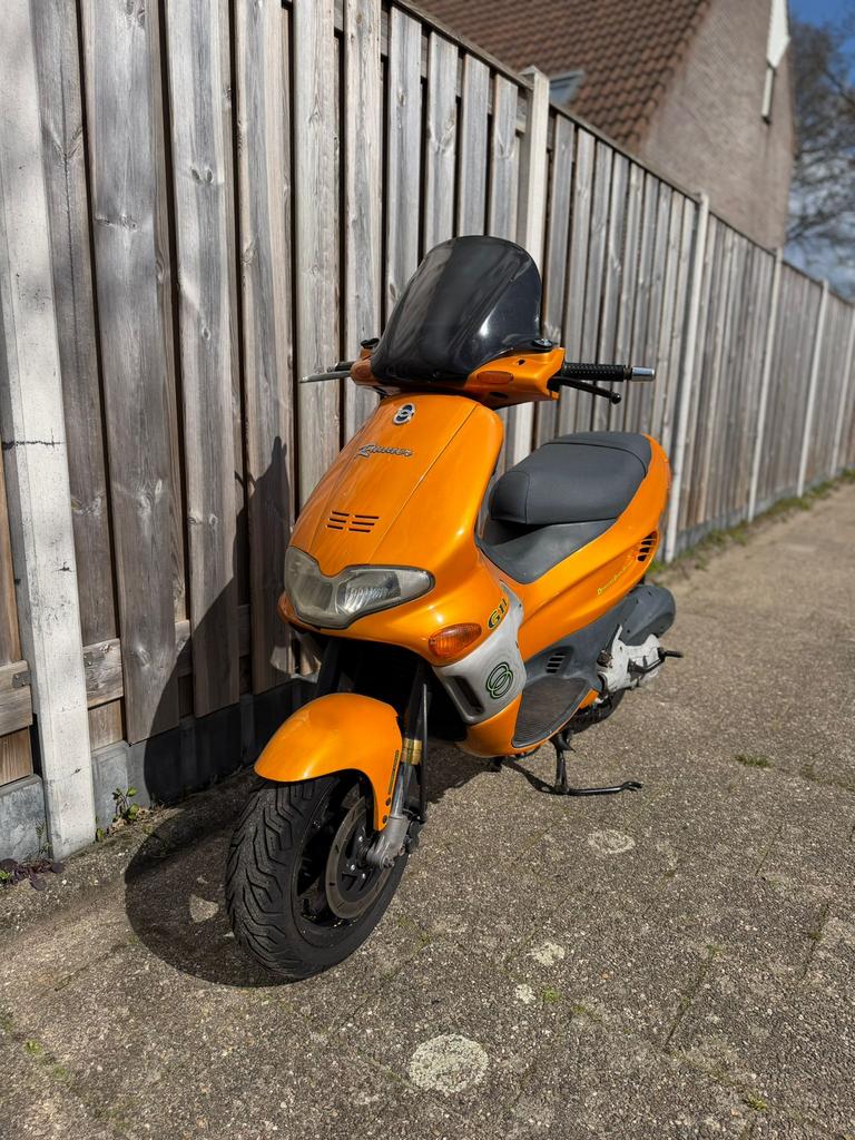 Gilera Runner 180cc FXR in onderdelen m08 NL kenteken, Ophalen