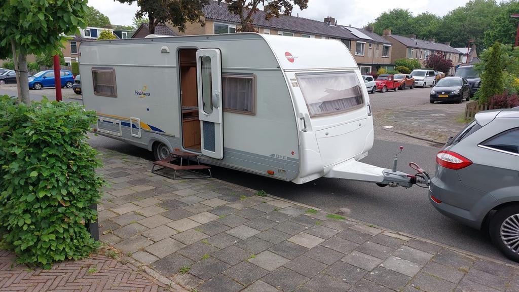 Complete Burstner Ventana 530TL Bj.2003, 7 tot 8 meter, Treinzit, Gascomfoor, Particulier