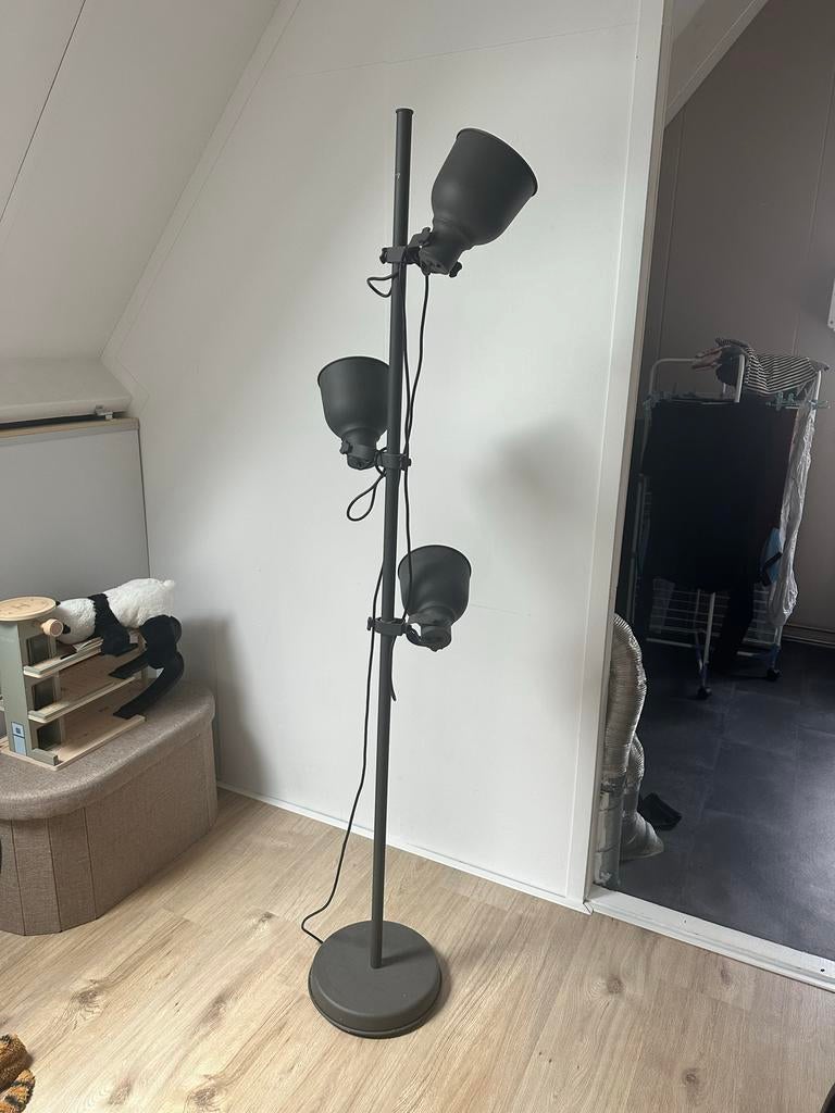 IKEA Hektar staande lamp 3 spots, Ophalen, Gebruikt, Metaal, 150 tot 200 cm