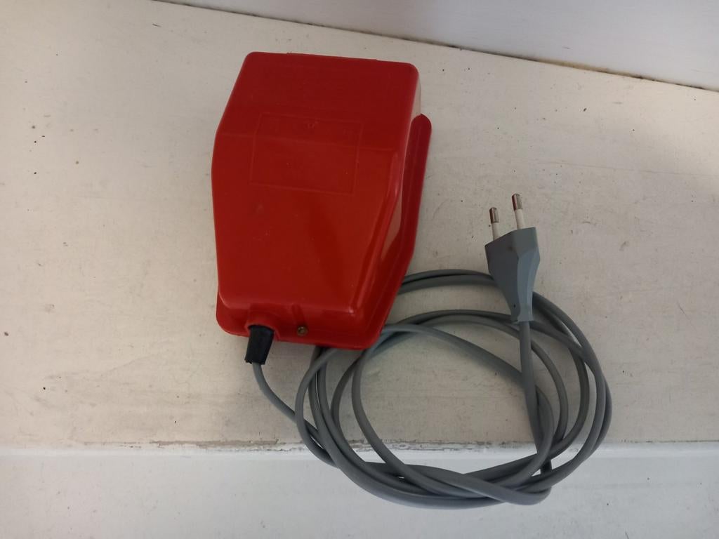 Trafo Temsi   Märklin-Fleischmann Scalextric , Transformator of Voeding, Gebruikt, Gelijkstroom, Fleischmann