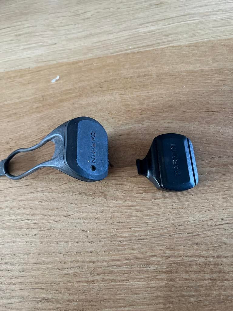 Garmin snelheidssensor, Fietsen en Brommers, Fietsaccessoires | Fietscomputers, Ophalen of Verzenden, Snelheidssensor, Gebruikt