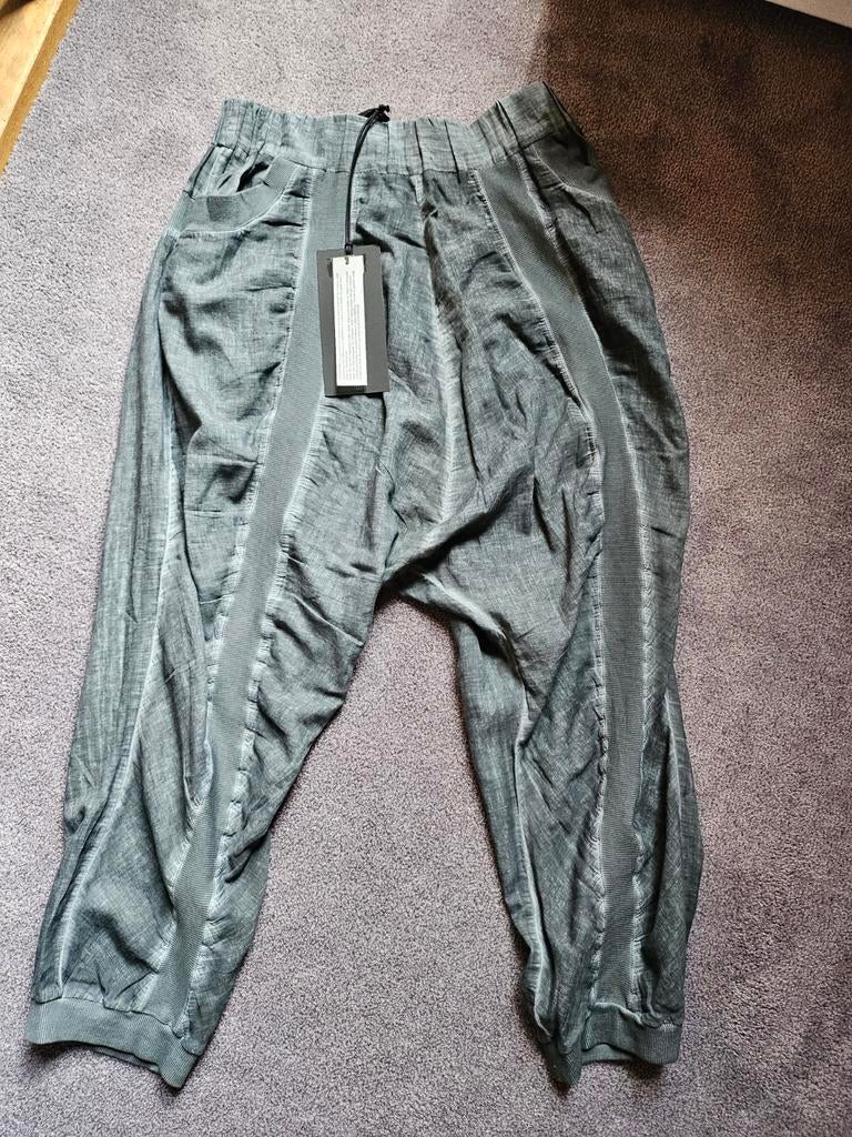 Grijze cold dye zomerbroekje Studio B3, mt 36/38, Nieuw, Ophalen of Verzenden, Maat 36 (S), Grijs