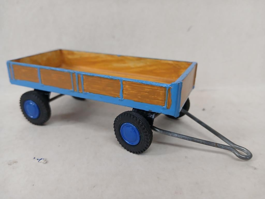 Oud Lion Car aanhangertje, Hobby en Vrije tijd, Modelauto's | 1:50, Ophalen of Verzenden, Gebruikt, Bus of Vrachtwagen, Lion Toys