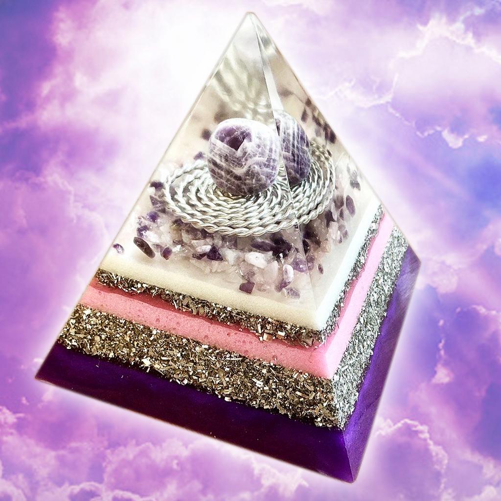 Orgonite piramide, Ophalen of Verzenden, Nieuw, Materiaal