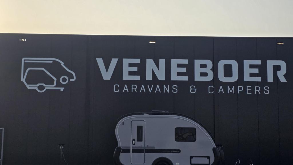 Adria Action Sport 391 LH, Schokbreker, Standaardzit, Tot en met 2, Bedrijf