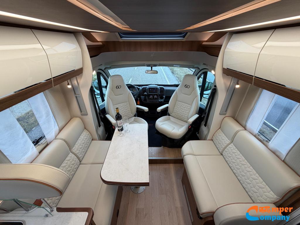 Rapido 696 F 60 Edition Queensbed / Face to face / Automaat, Caravans en Kamperen, Campers, Automaat, Ringverwarming, 7 tot 8 meter