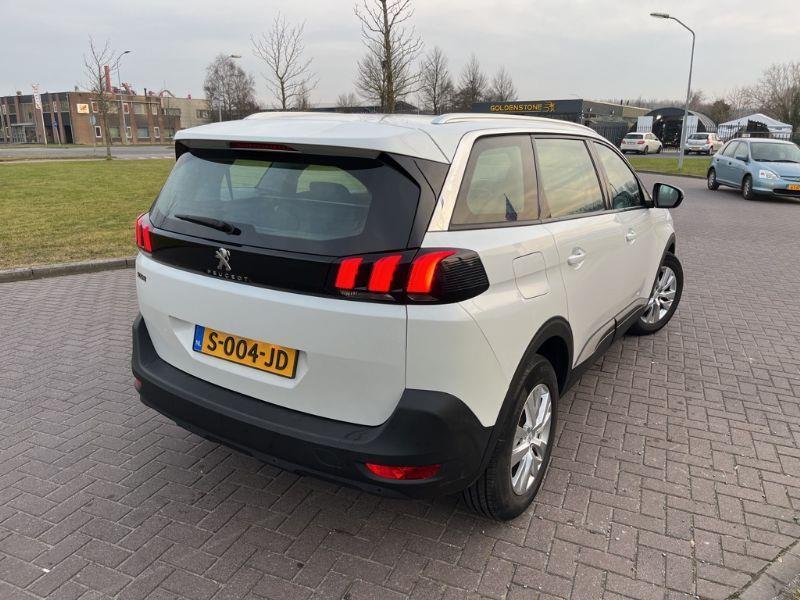 Peugeot 5008 1.2 PureTech Active, Voorwielaandrijving, Gebruikt, Euro 6, 1199 cc