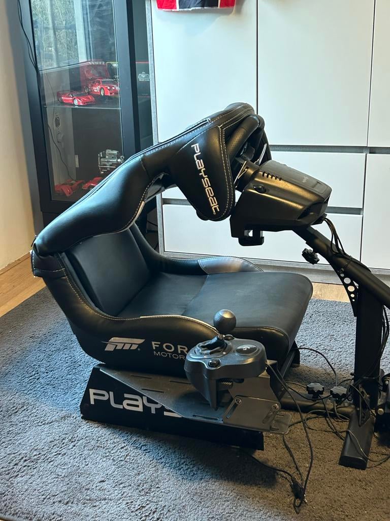 Playseat met schakelpook en doos, Ophalen, Zo goed als nieuw, Playseat of Racestoel