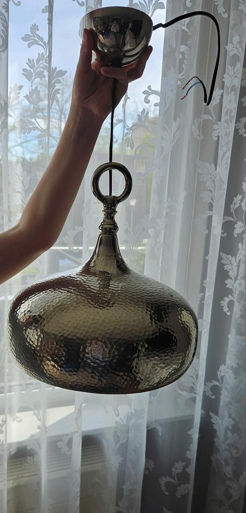 Zilverkleurige hanglamp van staal, Huis en Inrichting, Ophalen of Verzenden