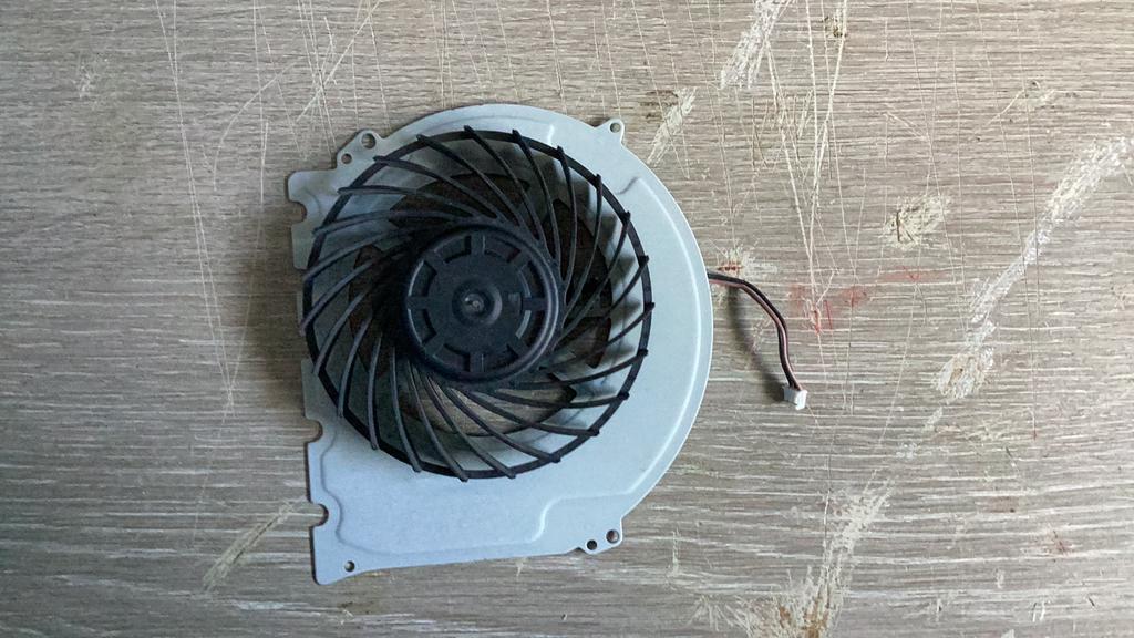 PlayStation 4 slim ventilator, Ophalen, Zo goed als nieuw, Ventilator