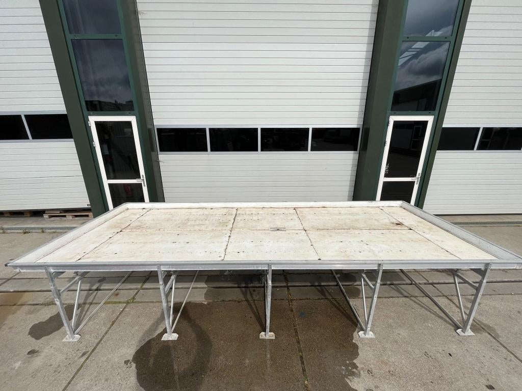 Kweektafels, Ophalen, Gebruikt