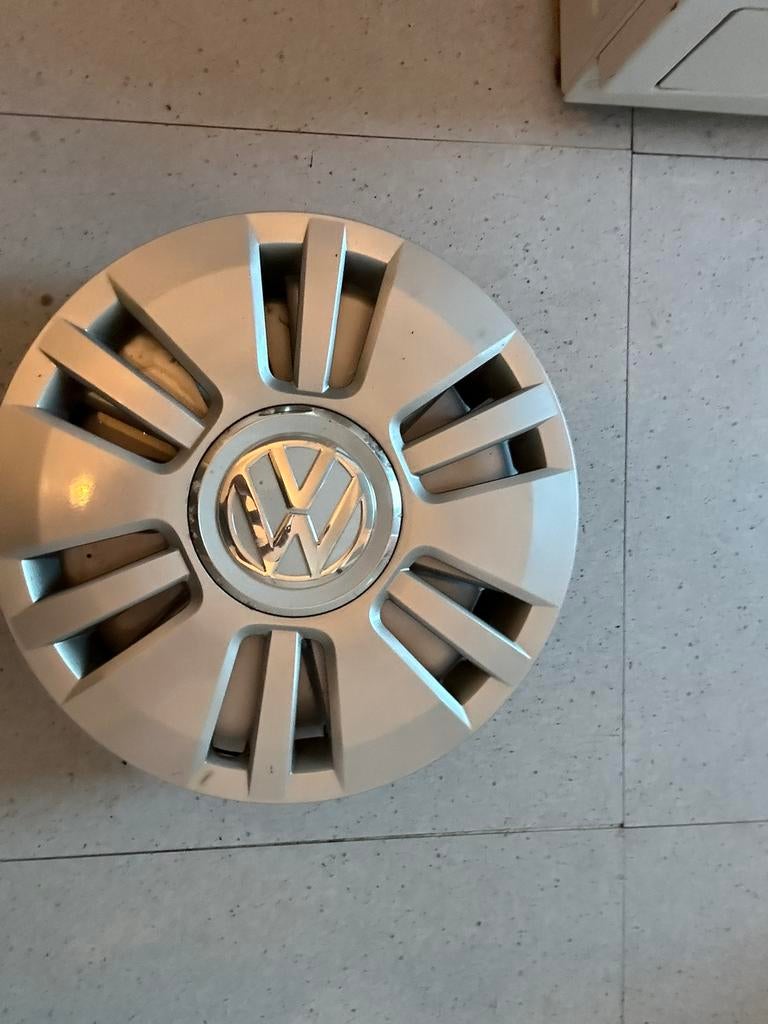 Volkswagen Up wieldoppen origineel 4 st, Ophalen of Verzenden, Zo goed als nieuw