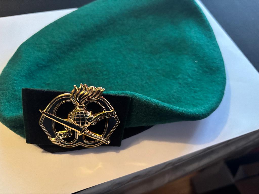 KCT baret maat 59, Verzenden, Landmacht, Nederland, Kleding of Schoenen