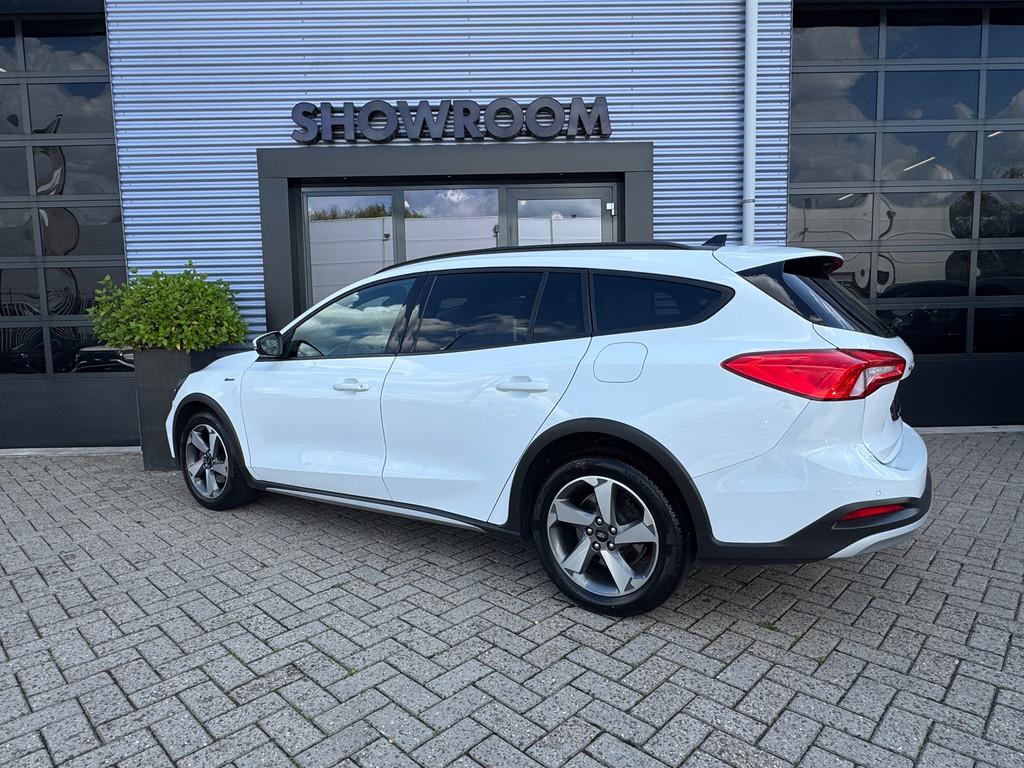 Ford Focus Wagon 1.0 EcoBoost Active X Business Pano|Automaa, Wit, 3 cilinders, Geïmporteerd, 1300 kg