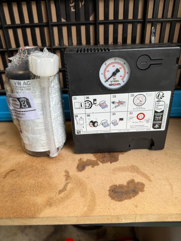 Origineel Vw polo 2025 : banden reparatie set, Ophalen of Verzenden, Nieuw