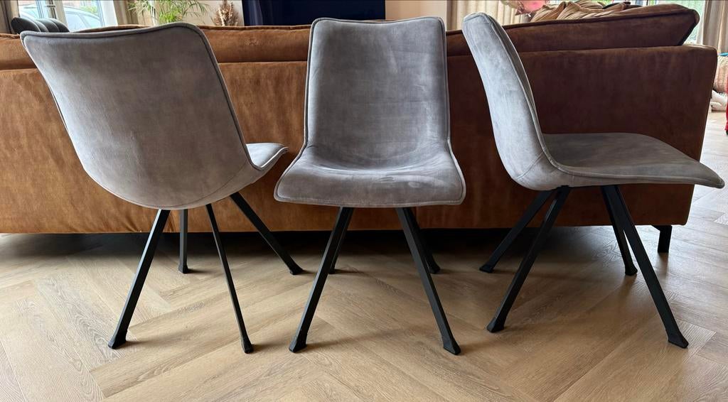 3 nette eetkamerstoelen van Pronto, Drie, Ophalen of Verzenden, Zo goed als nieuw, Stof