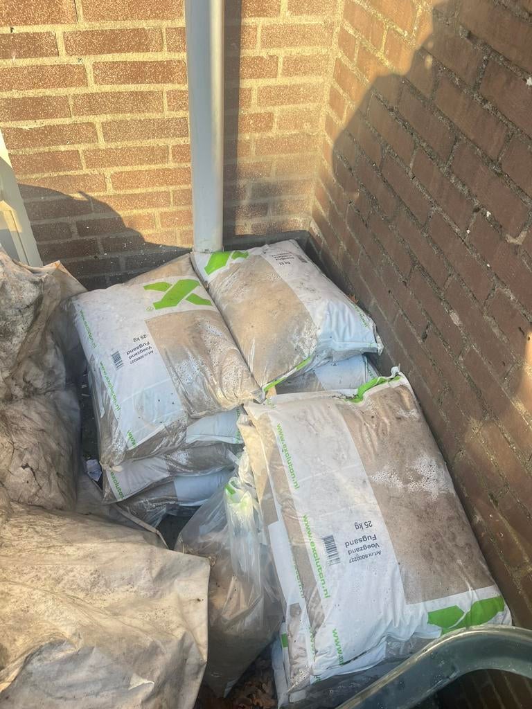 15 stuks voegzand van 25kg, Tuin en Terras, Zand, Ophalen of Verzenden, Zo goed als nieuw