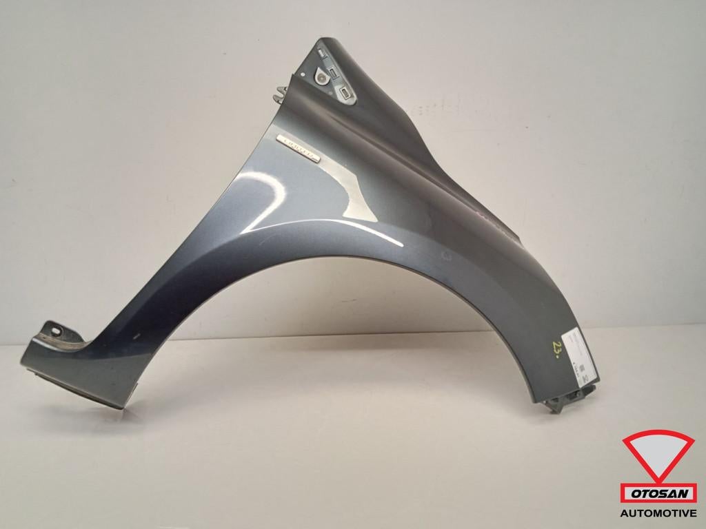 Renault clio 4 2013+ zijscherm spatbord rechts origineel, Auto-onderdelen, Carrosserie en Plaatwerk, Renault, Gebruikt, Ophalen of Verzenden