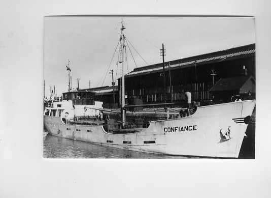 scheepvaart-foto-confiance 1953, Verzamelen, Scheepvaart, Ophalen of Verzenden, Zo goed als nieuw, Motorboot, Boek of Tijdschrift