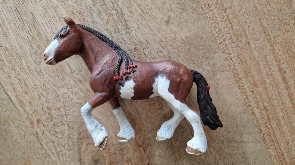 Schleich farm world clydesdale merrie 13809, Verzamelen, Speelgoed, Ophalen, Zo goed als nieuw