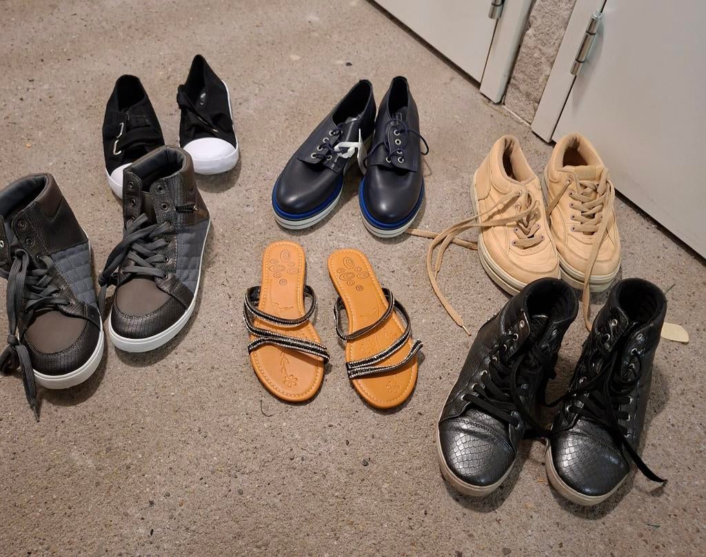 Dames schoenen, Ophalen, Zo goed als nieuw, Zwart, Sneakers of Gympen